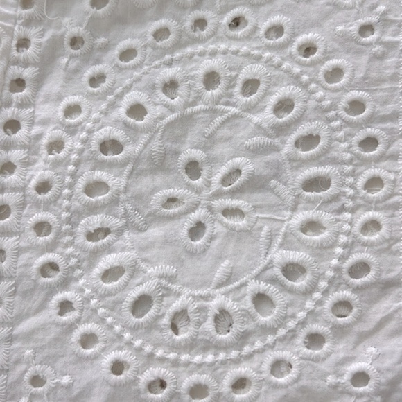 Maaji Ivory Cream Eyelet Crotchet Boho Embroidered Swim Cover Up Dress Small - Picture 10 of 17